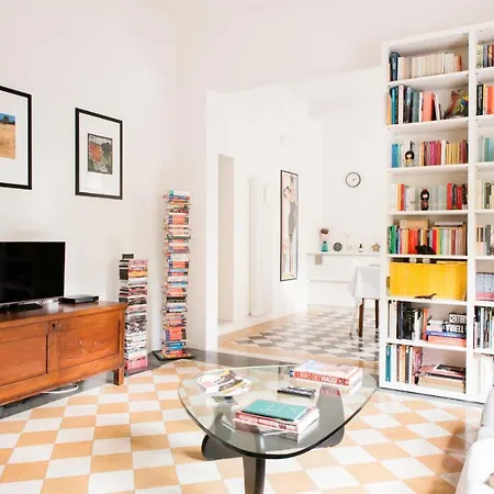 The Chess Floor House Bolonya